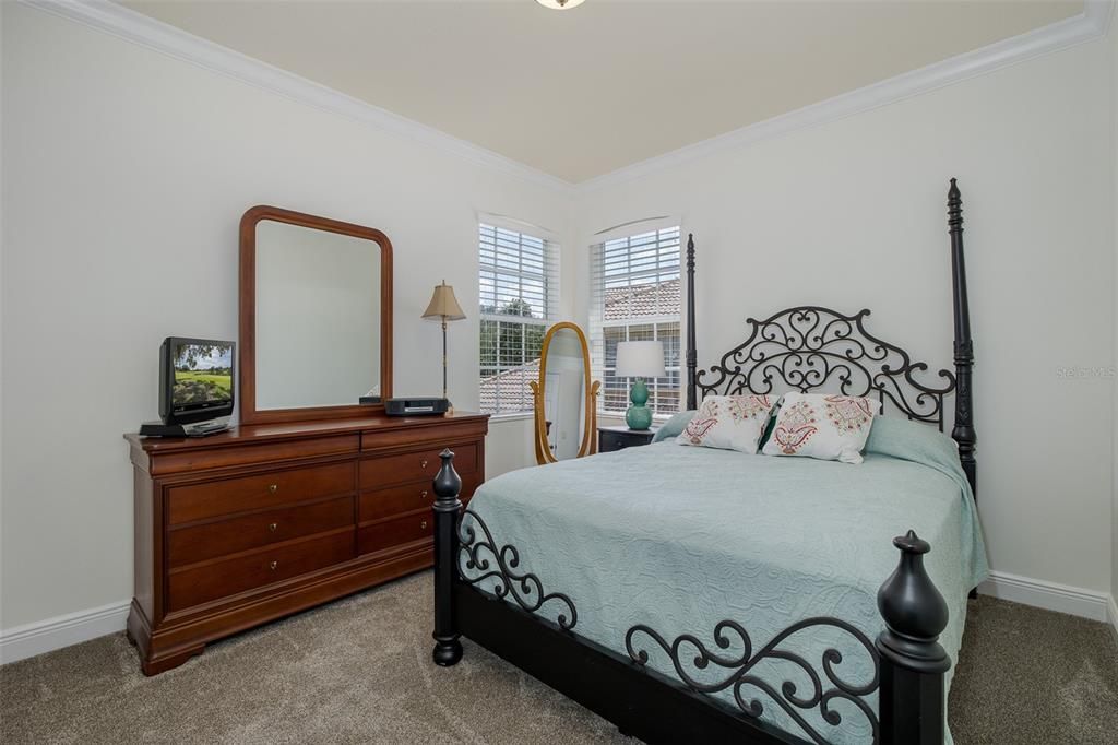 Active With Contract: $1,275,000 (5 beds, 4 baths, 3967 Square Feet)