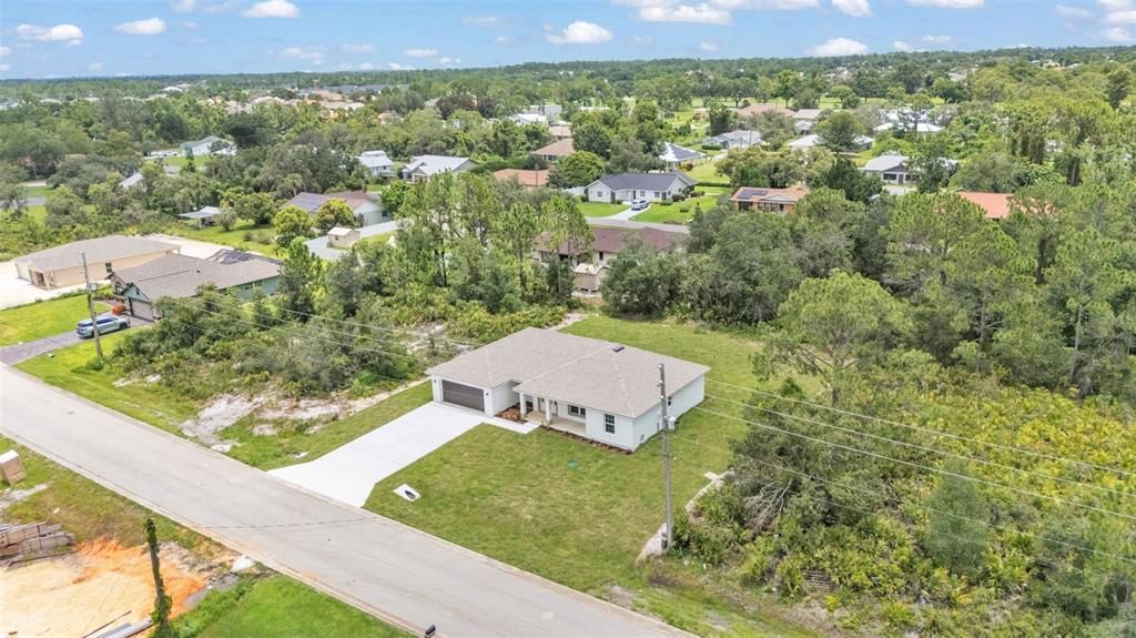 Active With Contract: $309,900 (3 beds, 2 baths, 1616 Square Feet)