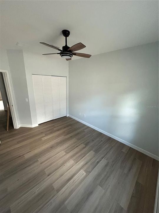 合同活跃: $298,000 (3 贝兹, 2 浴室, 1522 平方英尺)