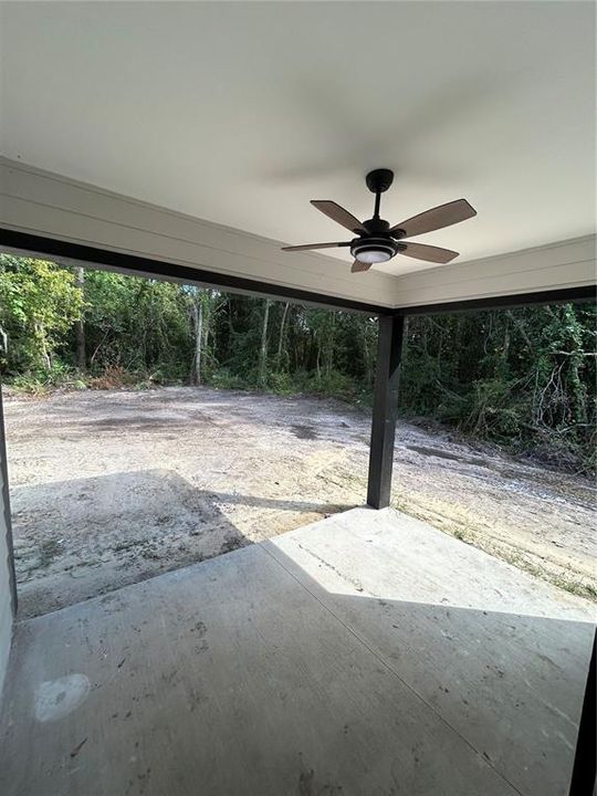 合同活跃: $298,000 (3 贝兹, 2 浴室, 1522 平方英尺)