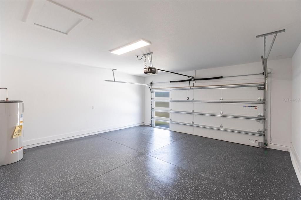 For Rent: $3,500 (5 beds, 3 baths, 2300 Square Feet)