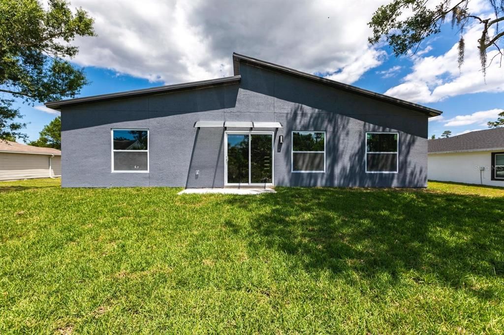 For Rent: $3,500 (5 beds, 3 baths, 2300 Square Feet)