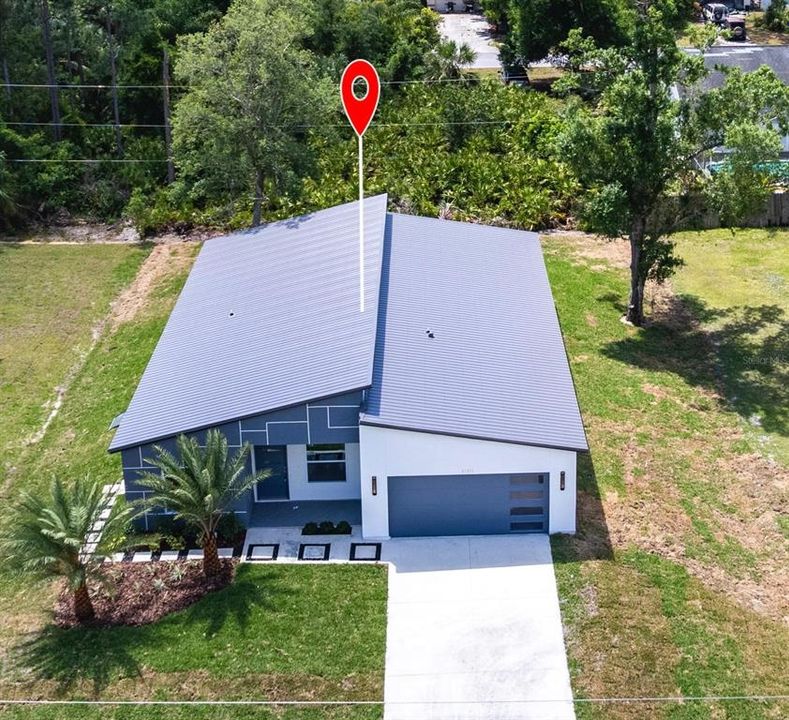 For Rent: $3,500 (5 beds, 3 baths, 2300 Square Feet)