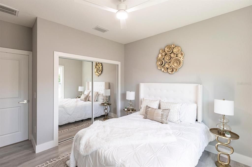 For Rent: $3,500 (5 beds, 3 baths, 2300 Square Feet)