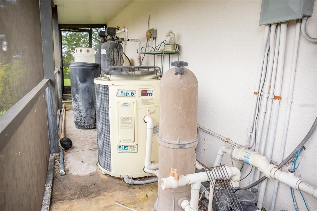 Active With Contract: $1,199,000 (4 beds, 3 baths, 6284 Square Feet)