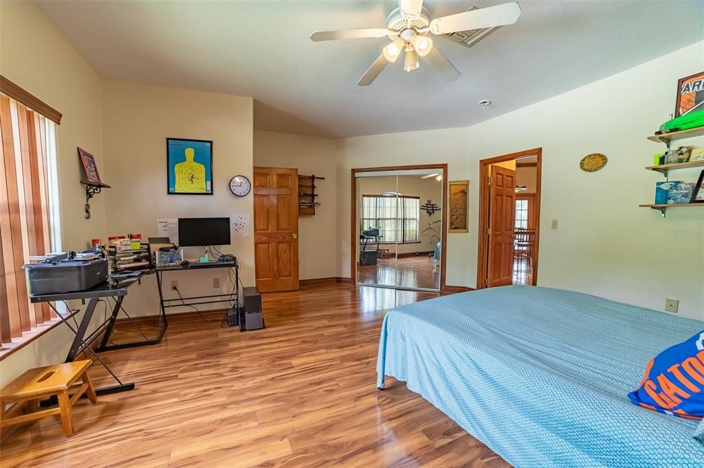 Active With Contract: $1,199,000 (4 beds, 3 baths, 6284 Square Feet)