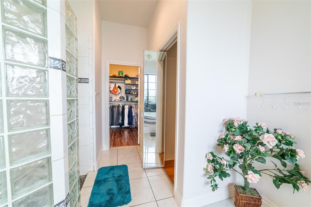 Active With Contract: $1,199,000 (4 beds, 3 baths, 6284 Square Feet)