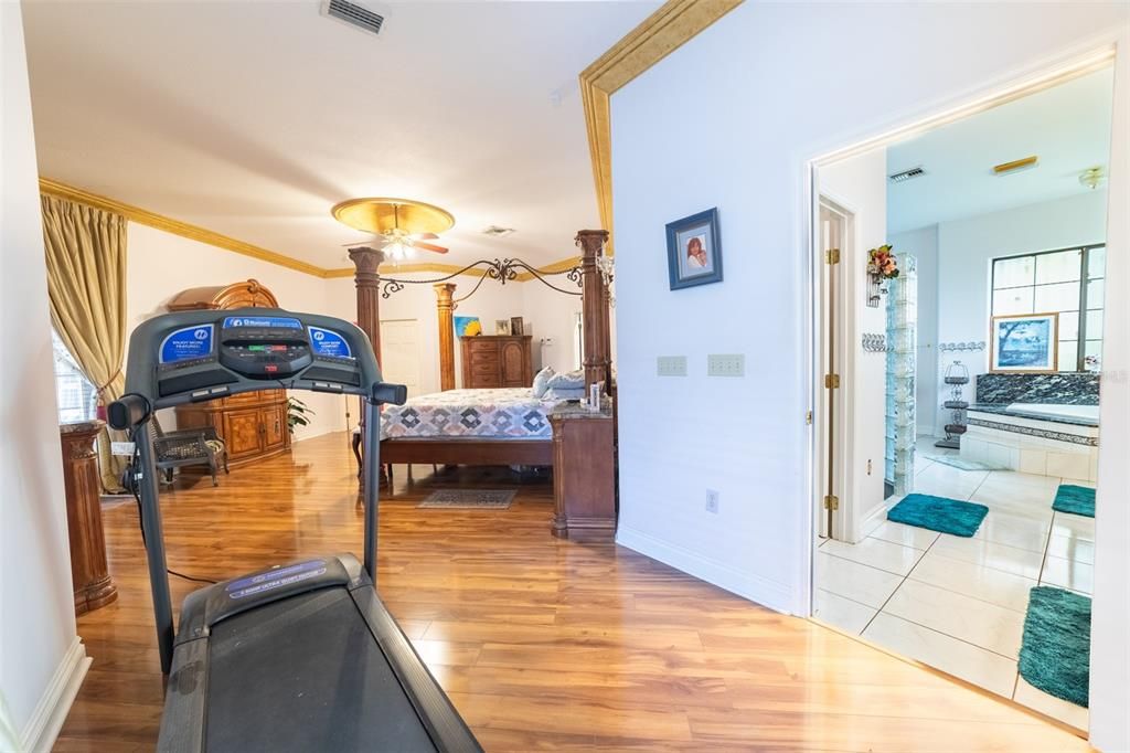 Active With Contract: $1,199,000 (4 beds, 3 baths, 6284 Square Feet)