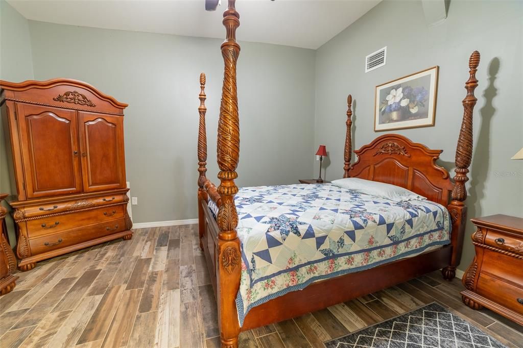 Active With Contract: $1,199,000 (4 beds, 3 baths, 6284 Square Feet)