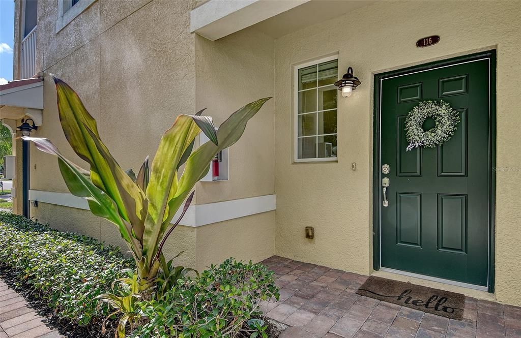 待售: $325,000 (3 贝兹, 2 浴室, 1430 平方英尺)