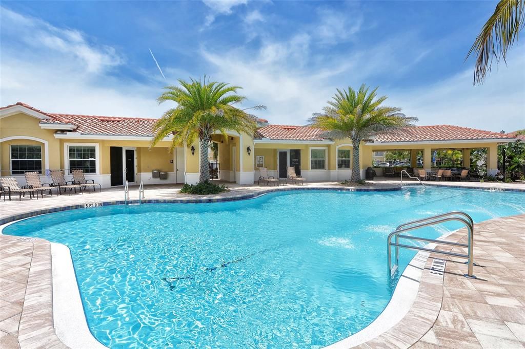 待售: $325,000 (3 贝兹, 2 浴室, 1430 平方英尺)