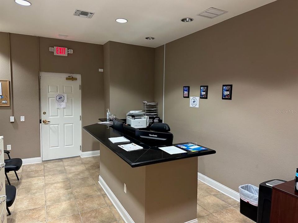 Active With Contract: $259,250 (0 beds, 0 baths, 1037 Square Feet)