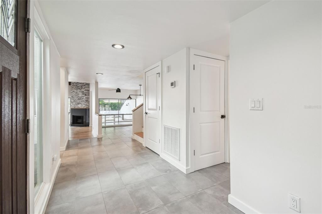 待售: $425,000 (3 贝兹, 2 浴室, 1924 平方英尺)