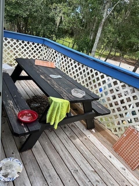 Active With Contract: $250,000 (3 beds, 2 baths, 3072 Square Feet)