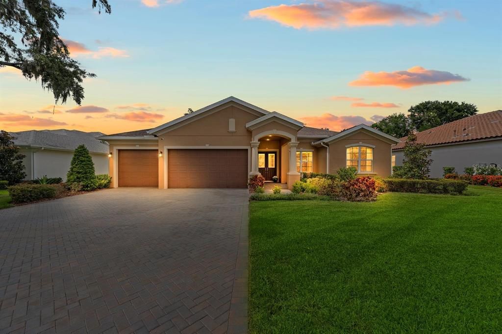 待售: $950,000 (4 贝兹, 4 浴室, 3401 平方英尺)