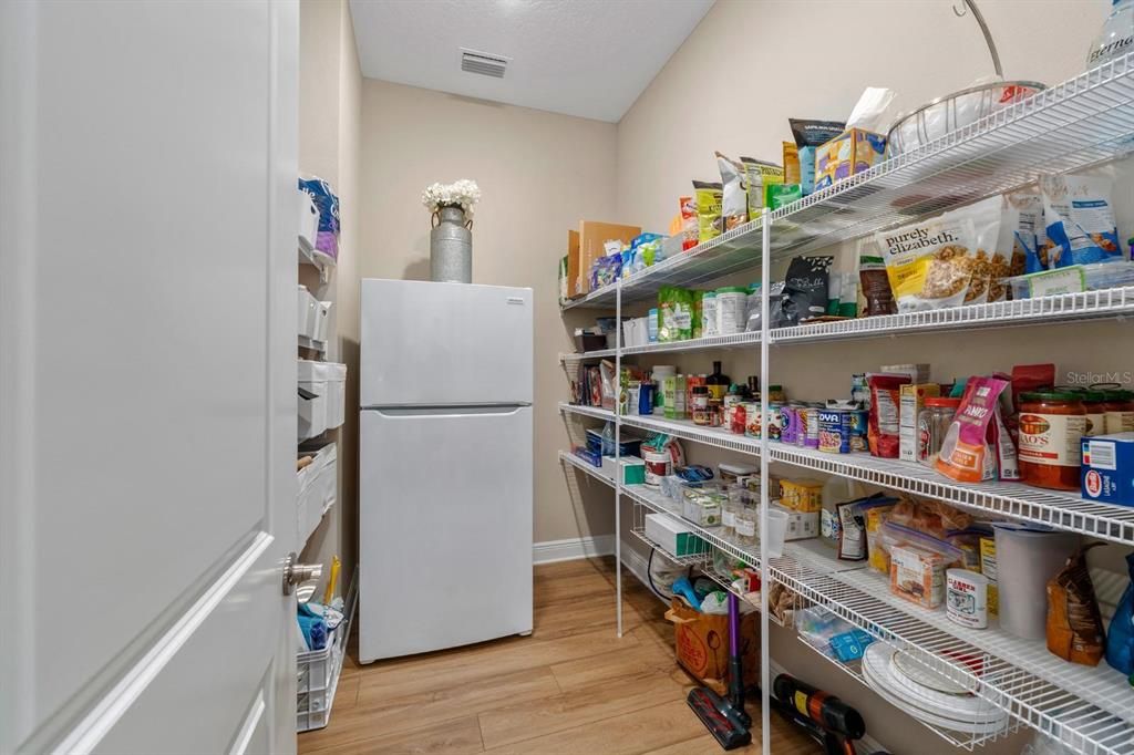 待售: $950,000 (4 贝兹, 4 浴室, 3401 平方英尺)