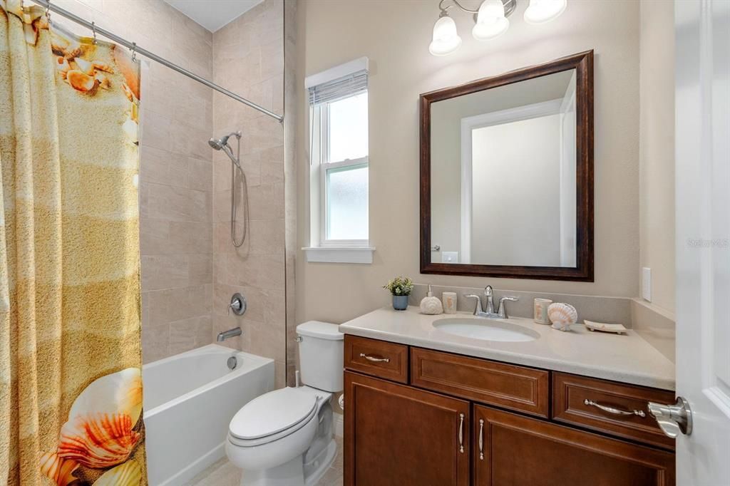 待售: $950,000 (4 贝兹, 4 浴室, 3401 平方英尺)