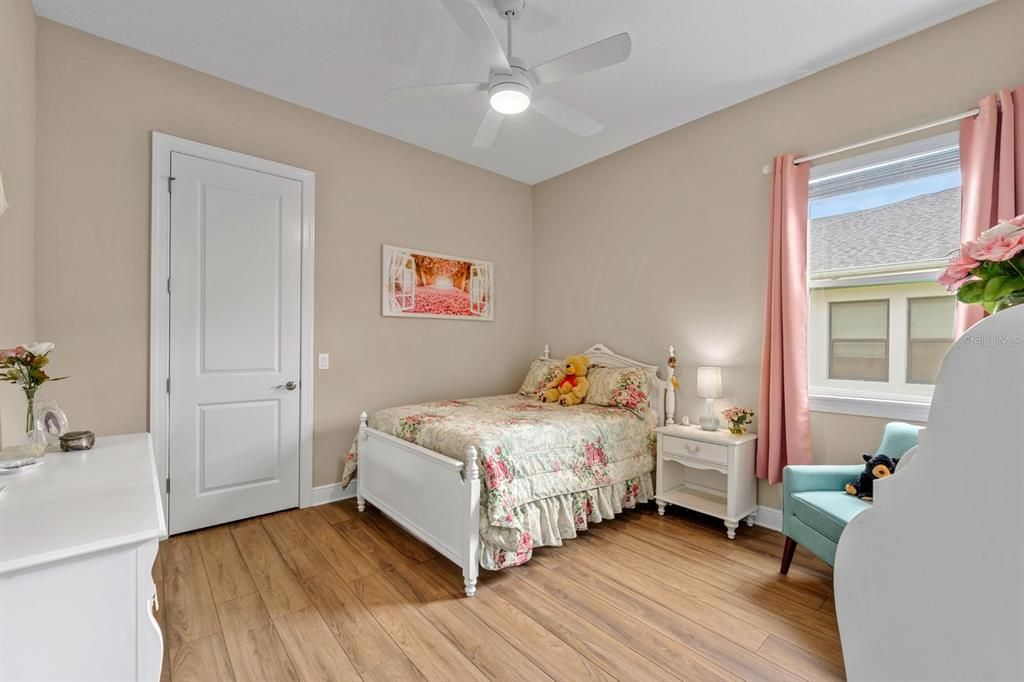 待售: $950,000 (4 贝兹, 4 浴室, 3401 平方英尺)