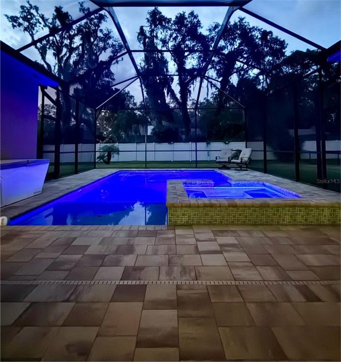 待售: $950,000 (4 贝兹, 4 浴室, 3401 平方英尺)