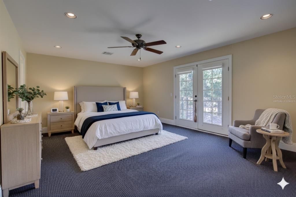 For Sale: $1,149,900 (4 beds, 4 baths, 3800 Square Feet)