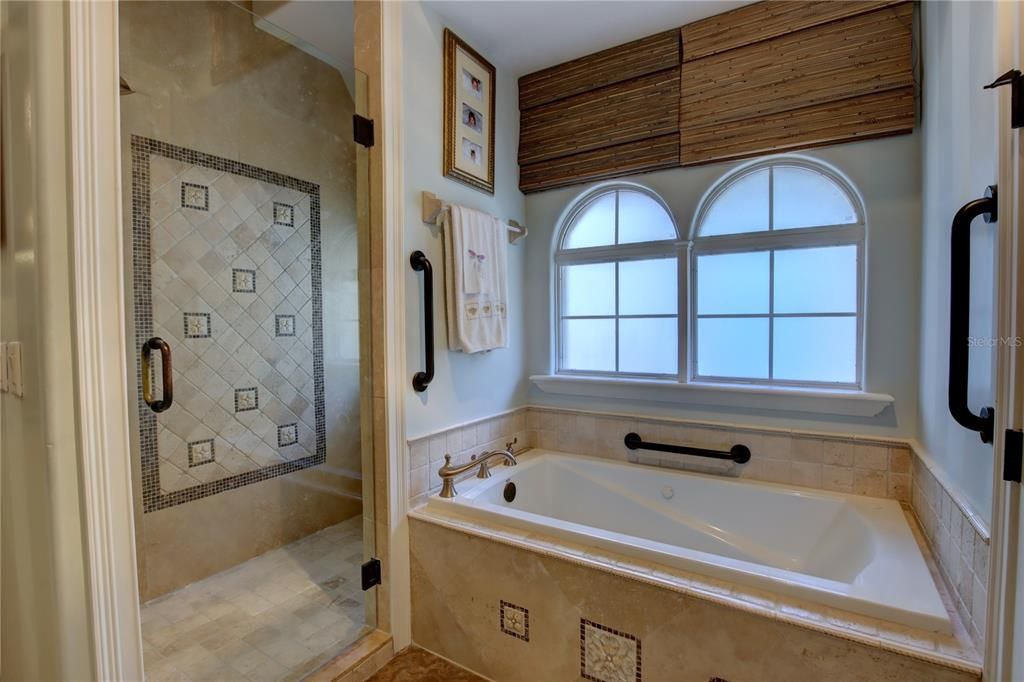 For Sale: $1,149,900 (4 beds, 4 baths, 3800 Square Feet)