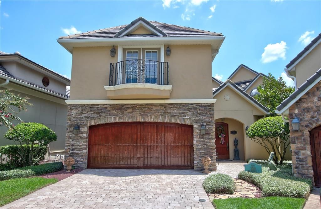 For Sale: $1,149,900 (4 beds, 4 baths, 3800 Square Feet)