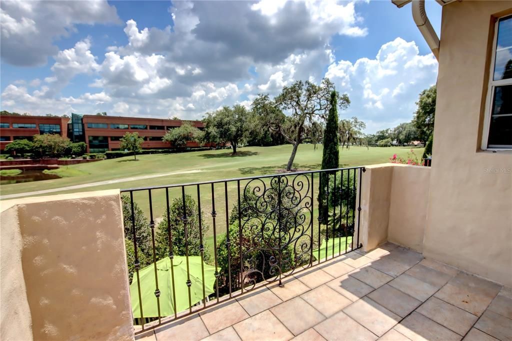 For Sale: $1,149,900 (4 beds, 4 baths, 3800 Square Feet)