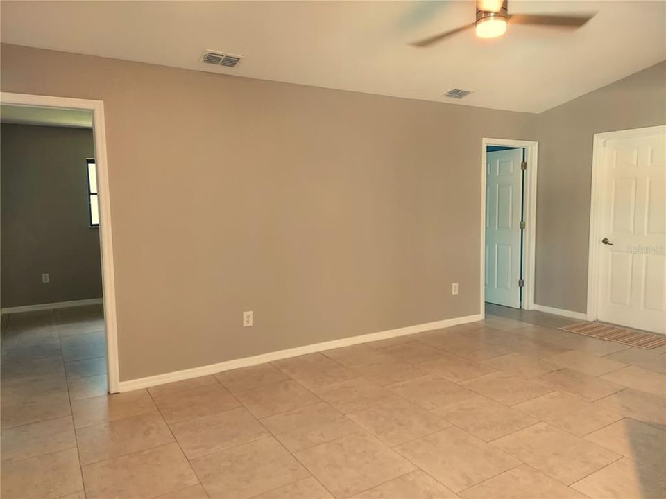 На продажу: $529,000 (3 спален, 2 ванн, 2304 Квадратных фут)