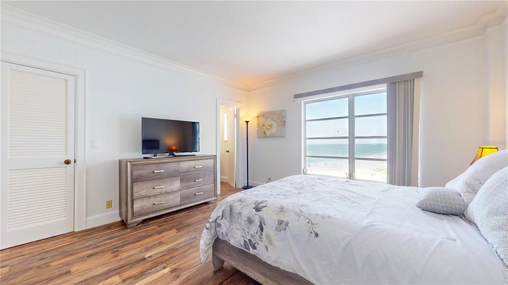 待售: $1,270,000 (2 贝兹, 2 浴室, 1500 平方英尺)