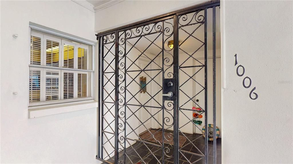 待售: $1,270,000 (2 贝兹, 2 浴室, 1500 平方英尺)