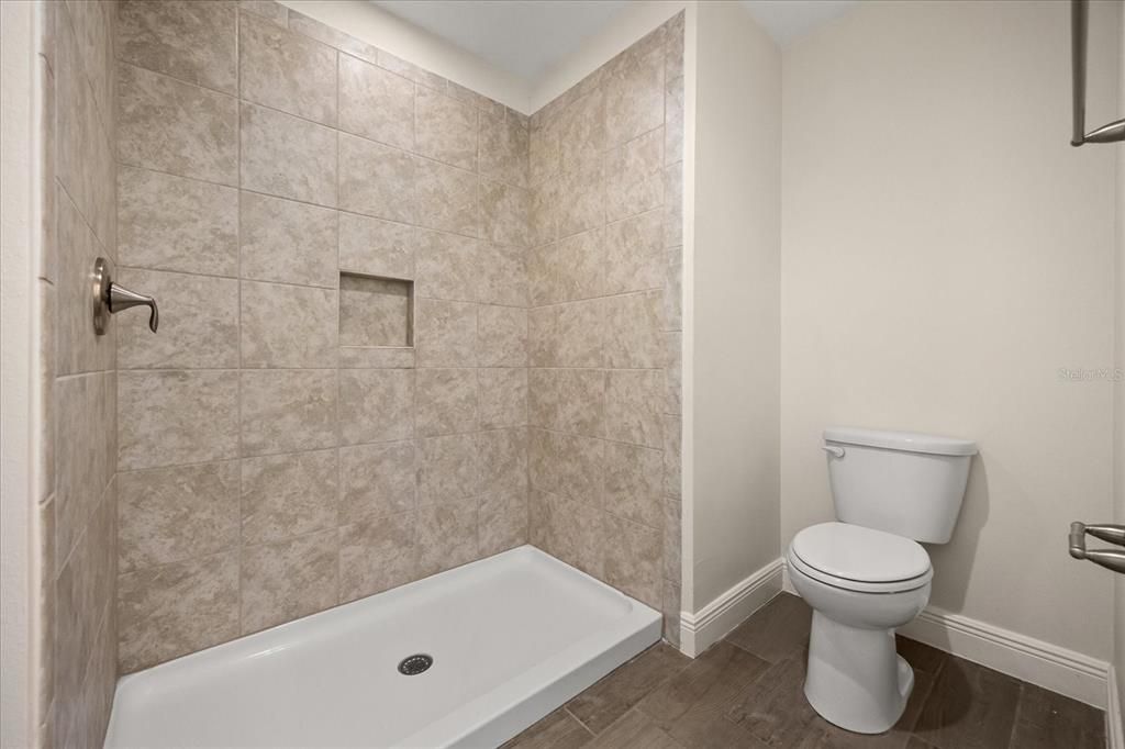 待售: $1,324,950 (5 贝兹, 3 浴室, 3910 平方英尺)