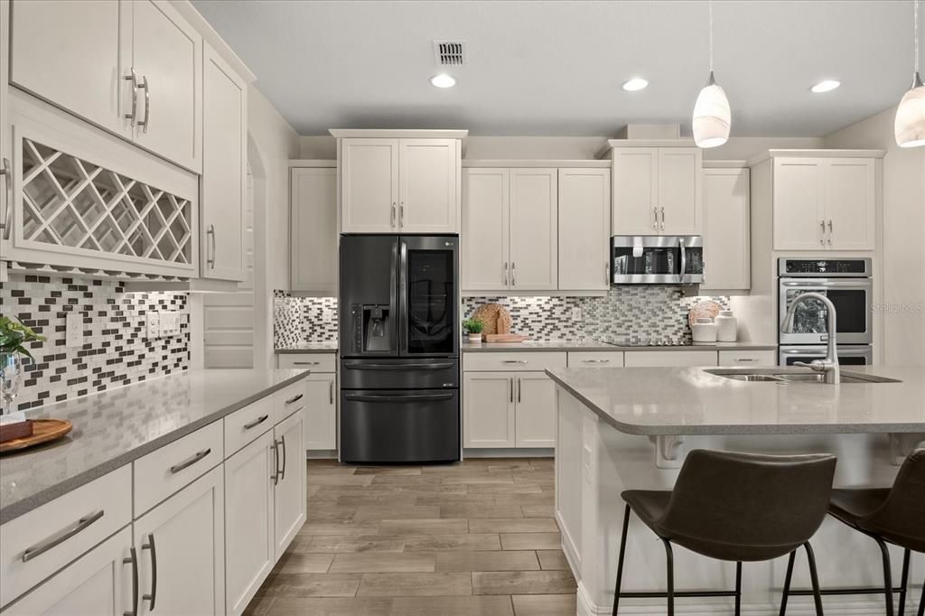 待售: $1,324,950 (5 贝兹, 3 浴室, 3910 平方英尺)