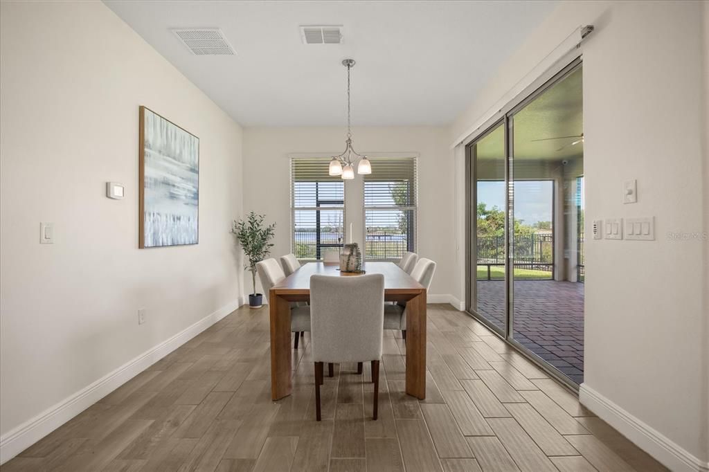 待售: $1,324,950 (5 贝兹, 3 浴室, 3910 平方英尺)