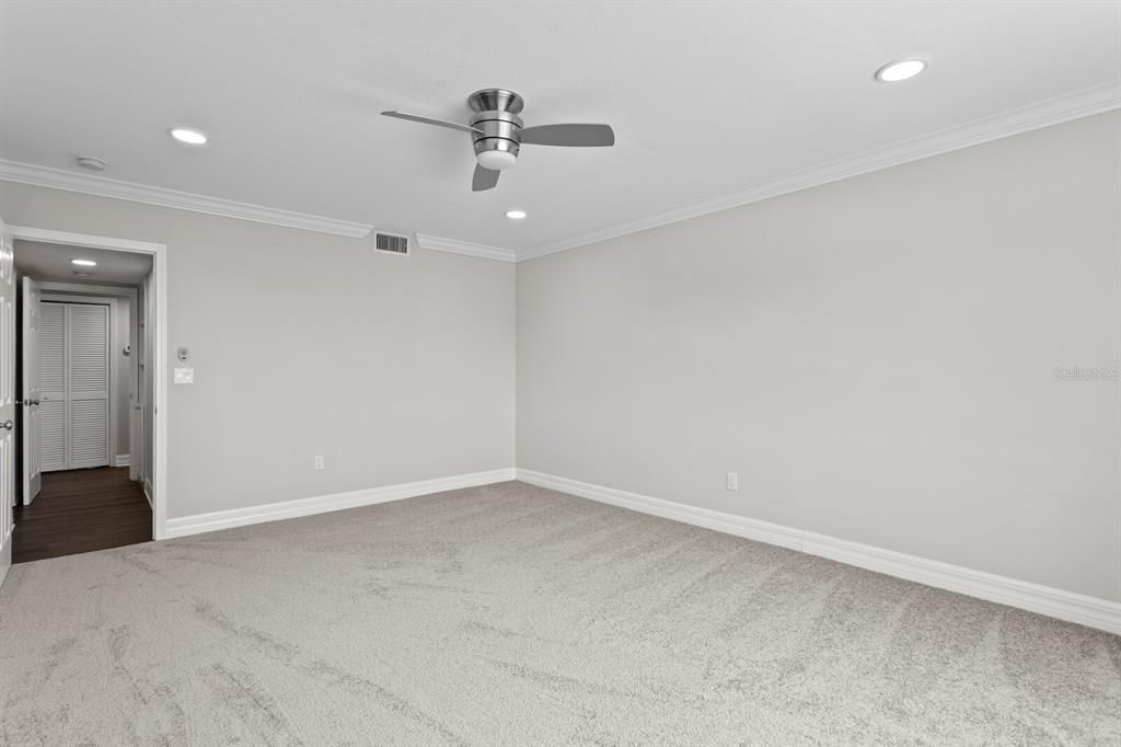 Active With Contract: $5,000 (3 beds, 2 baths, 2000 Square Feet)