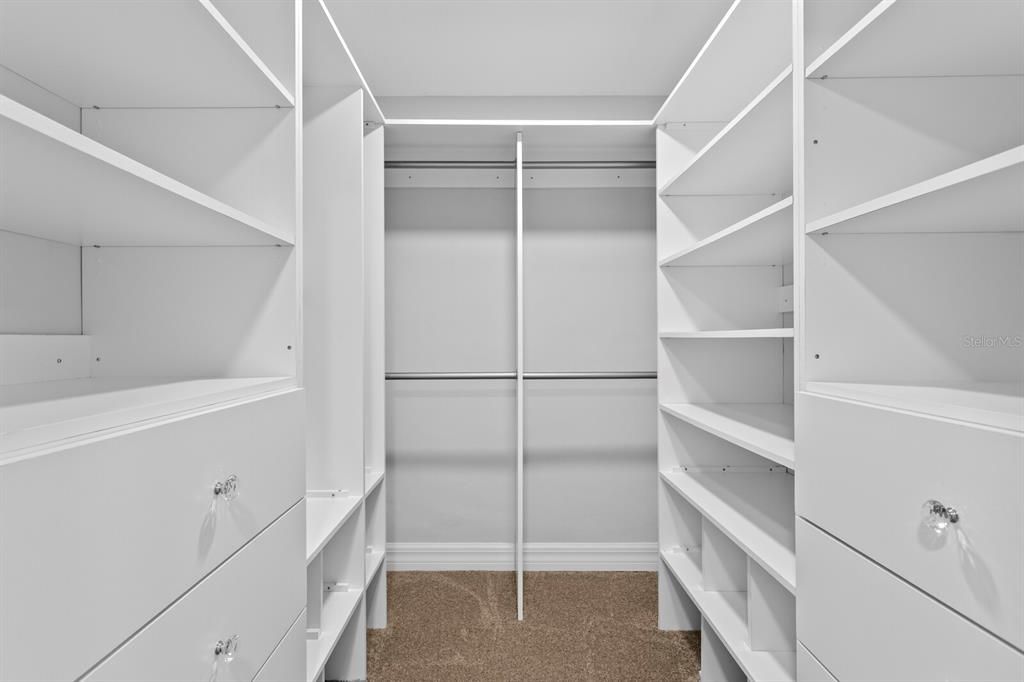 Active With Contract: $5,000 (3 beds, 2 baths, 2000 Square Feet)