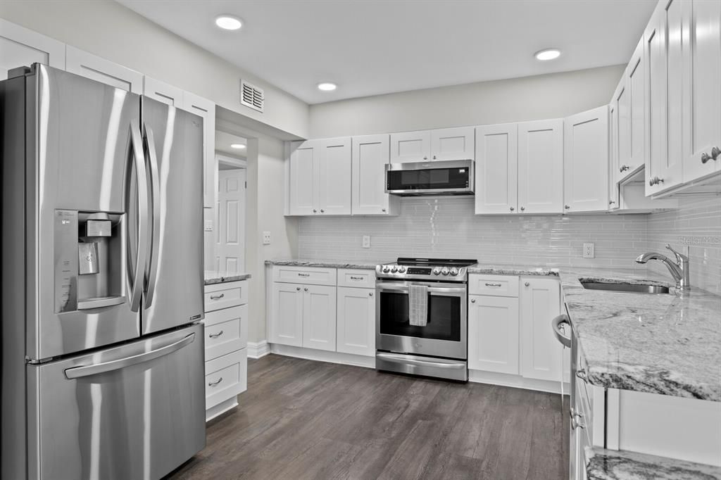 Active With Contract: $5,000 (3 beds, 2 baths, 2000 Square Feet)