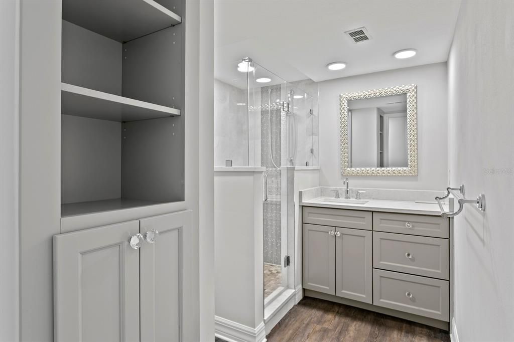 Active With Contract: $5,000 (3 beds, 2 baths, 2000 Square Feet)