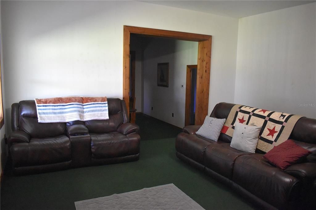 For Sale: $1,200,000 (4 beds, 3 baths, 3256 Square Feet)