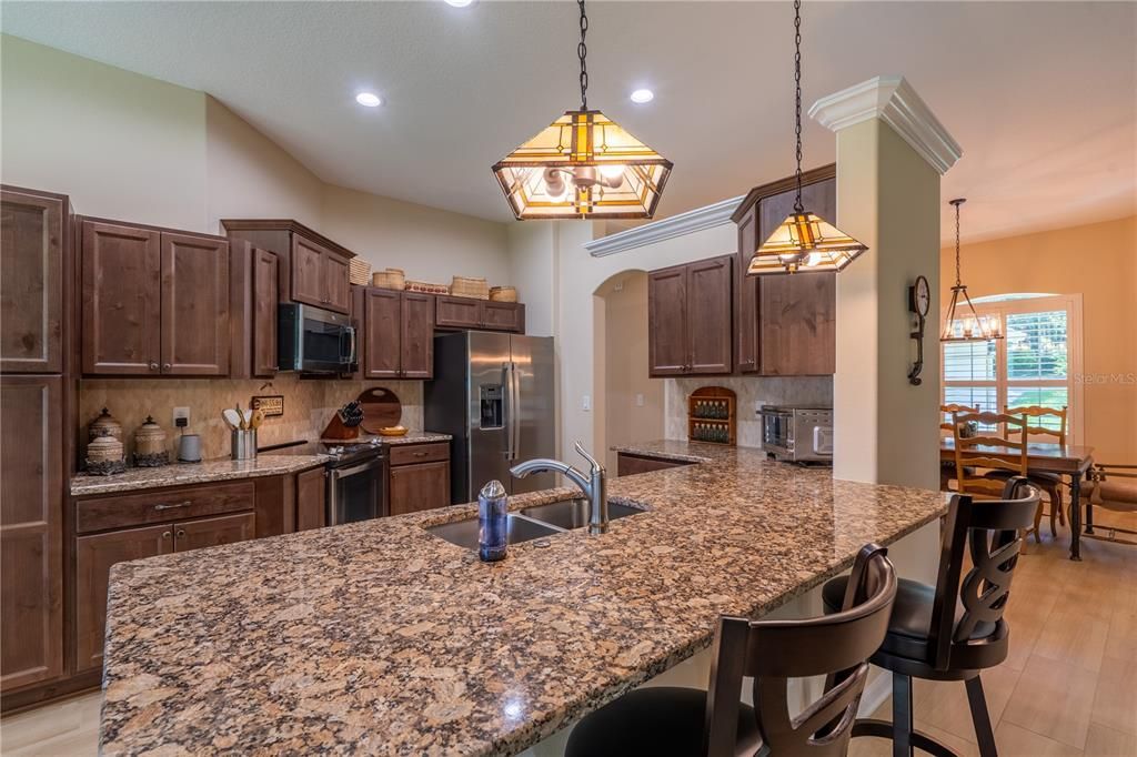 En Venta: $499,000 (3 camas, 2 baños, 2073 Pies cuadrados)