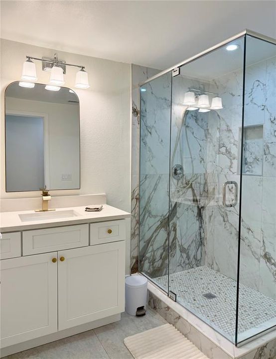 For Rent: $12,000 (3 beds, 2 baths, 1948 Square Feet)