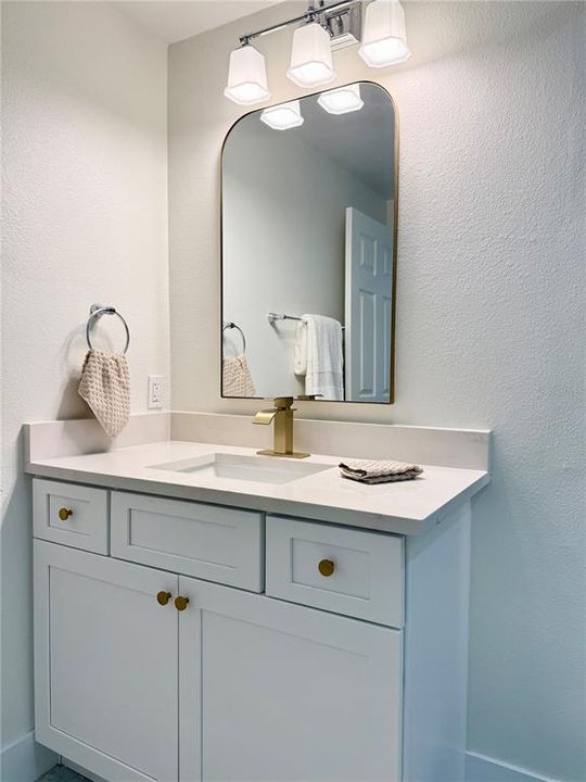 For Rent: $12,000 (3 beds, 2 baths, 1948 Square Feet)