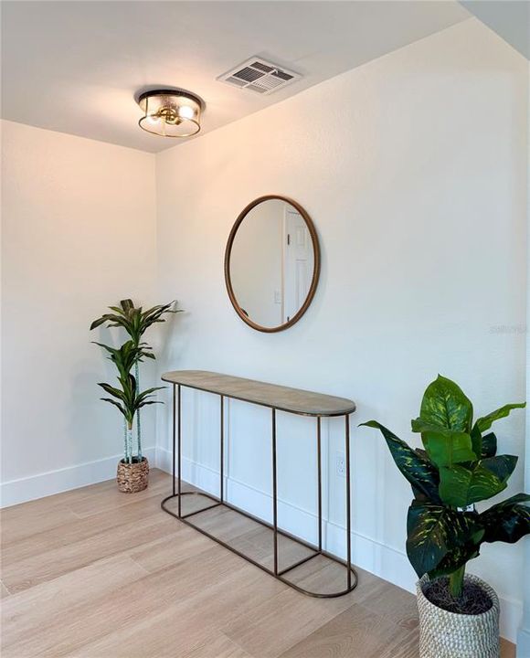 For Rent: $12,000 (3 beds, 2 baths, 1948 Square Feet)