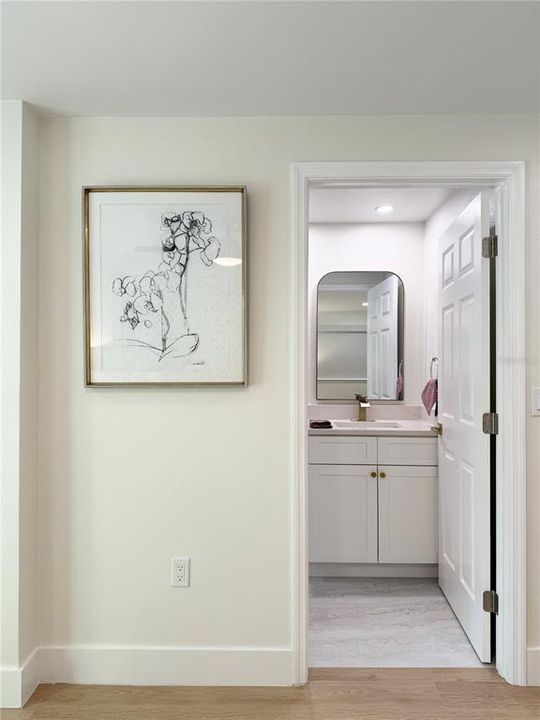 For Rent: $12,000 (3 beds, 2 baths, 1948 Square Feet)