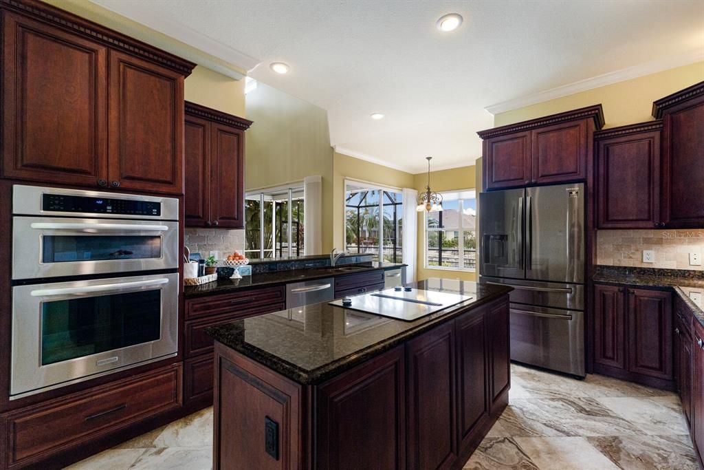 Active With Contract: $869,000 (3 beds, 2 baths, 2463 Square Feet)