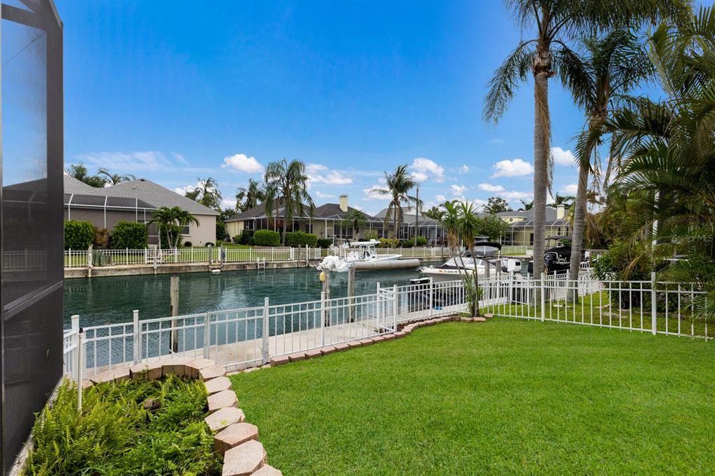 Active With Contract: $869,000 (3 beds, 2 baths, 2463 Square Feet)