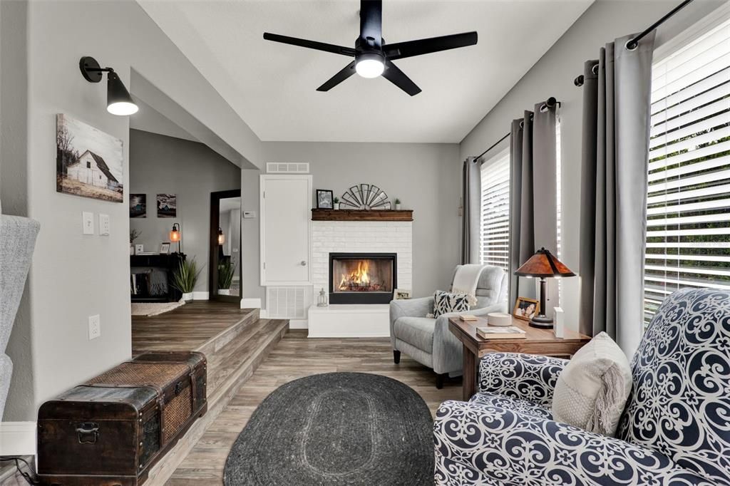 Active With Contract: $450,000 (3 beds, 2 baths, 1745 Square Feet)