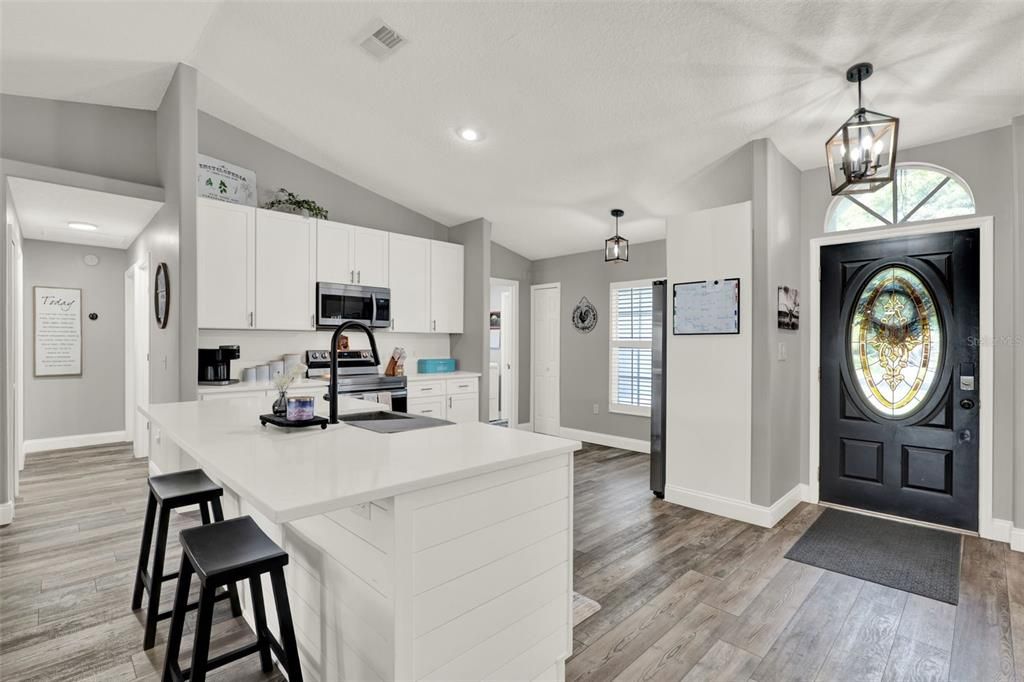 Active With Contract: $450,000 (3 beds, 2 baths, 1745 Square Feet)