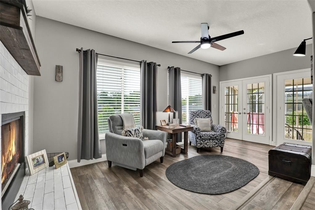 Active With Contract: $450,000 (3 beds, 2 baths, 1745 Square Feet)