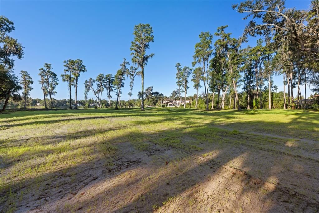 For Sale: $1,067,500 (2.87 acres)