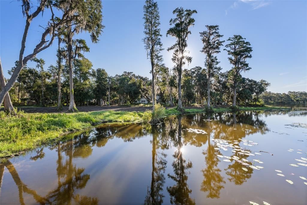 For Sale: $1,067,500 (2.87 acres)